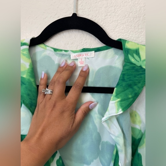 Luxxel NWOTs Floral Print Wrap Mini Dress - Picture 8 of 10